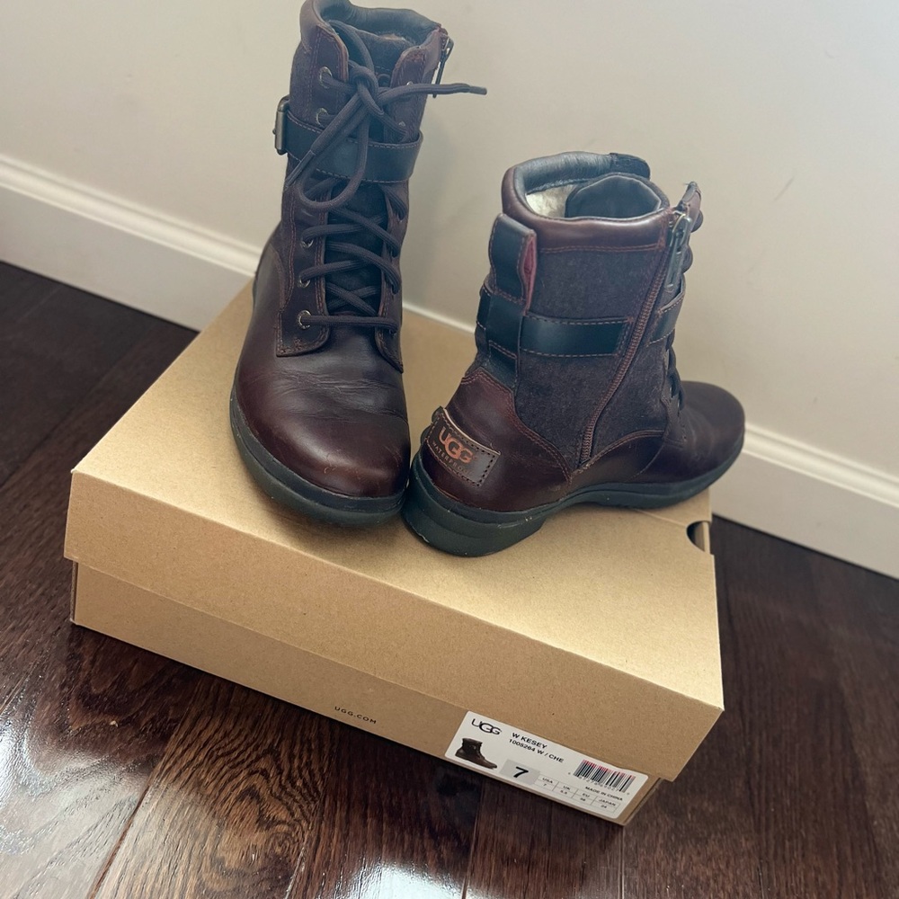 UGG W Kesey Brown Boots